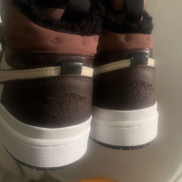 Air Jordan Acclimate ladies size 11.5 - Picture 3 of 5